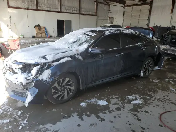 19XFC2F71JE031378 2018 HONDA CIVIC - Image 1