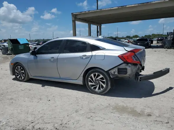 19XFC2F71JE031560 2018 HONDA CIVIC - Image 2