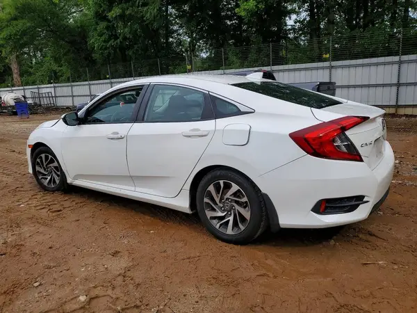 19XFC2F71JE035981 2018 HONDA CIVIC - Image 2