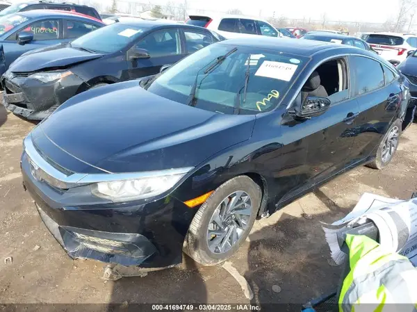 19XFC2F71JE043899 2018 HONDA CIVIC - Image 2