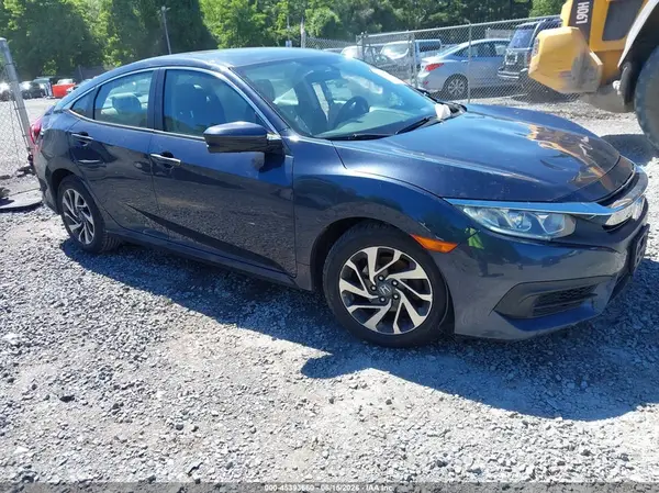 19XFC2F71JE203084 2018 HONDA CIVIC - Image 1