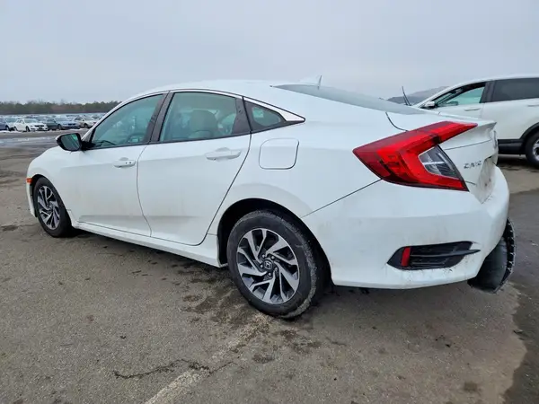 19XFC2F71JE207071 2018 HONDA CIVIC - Image 2