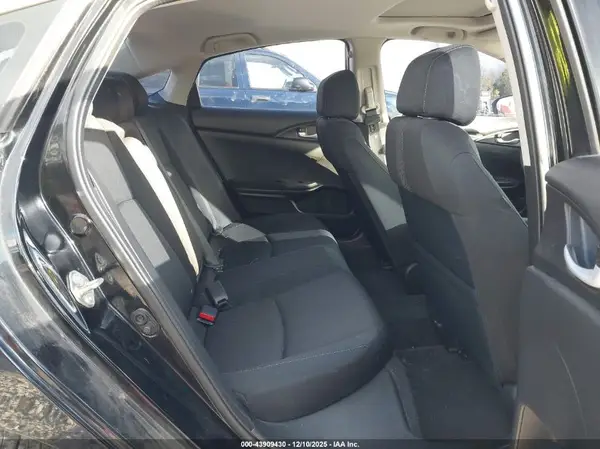 19XFC2F72GE021998 2016 HONDA CIVIC - Image 8
