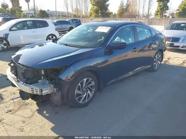 19XFC2F72GE031608 2016 HONDA CIVIC - Image 2