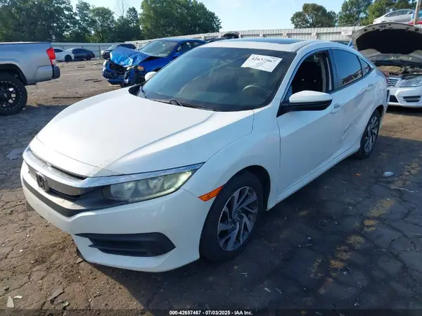 19XFC2F72GE033844 2016 HONDA CIVIC - Image 2