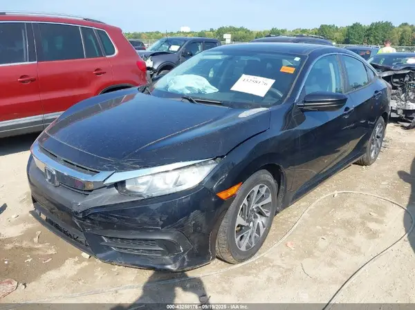19XFC2F72GE039031 2016 HONDA CIVIC - Image 2