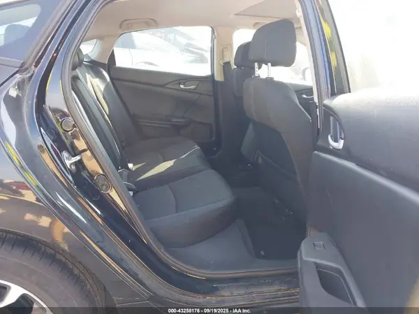 19XFC2F72GE039031 2016 HONDA CIVIC - Image 8