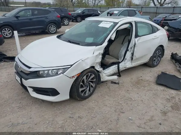 19XFC2F72GE056573 2016 HONDA CIVIC - Image 2