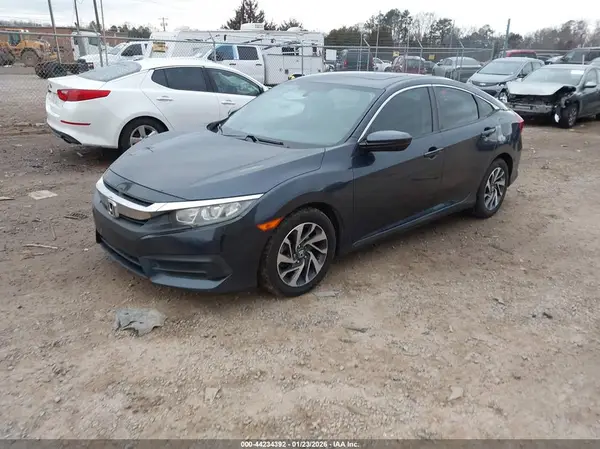 19XFC2F72GE056878 2016 HONDA CIVIC - Image 2
