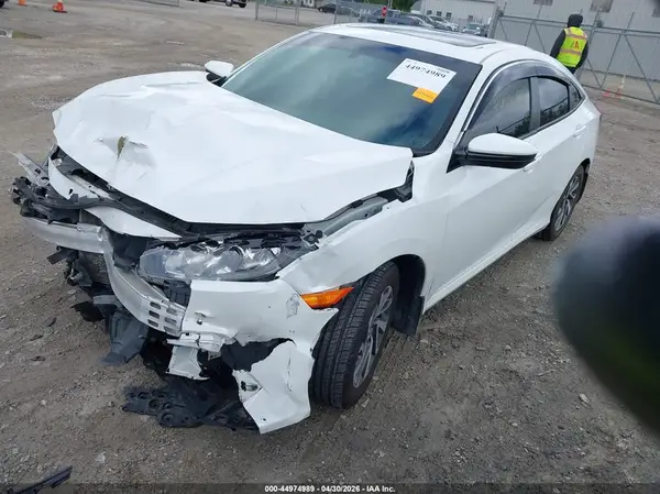 19XFC2F72GE063717 2016 HONDA CIVIC - Image 2