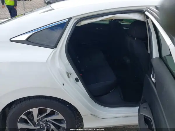 19XFC2F72GE063717 2016 HONDA CIVIC - Image 8