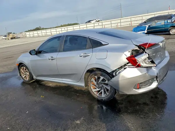 19XFC2F72GE064561 2016 HONDA CIVIC - Image 2