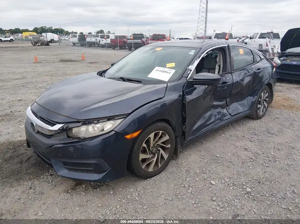 19XFC2F72GE068142 2016 HONDA CIVIC - Image 2