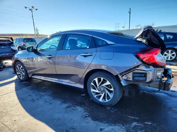 19XFC2F72GE079108 2016 HONDA CIVIC - Image 2