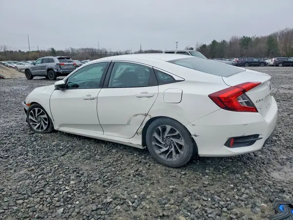 19XFC2F72GE203751 2016 HONDA CIVIC - Image 2