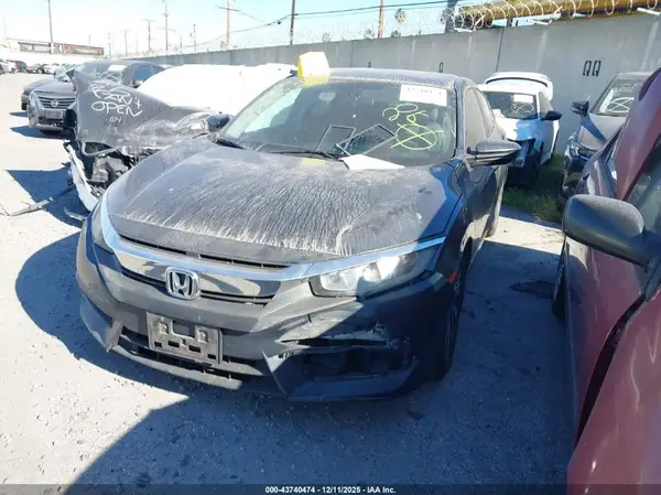 19XFC2F72GE204222 2016 HONDA CIVIC - Image 2