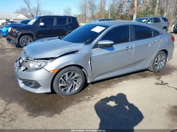 19XFC2F72GE215561 2016 HONDA CIVIC - Image 2