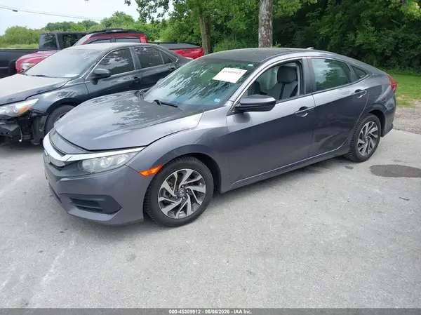 19XFC2F72HE005382 2017 HONDA CIVIC - Image 2