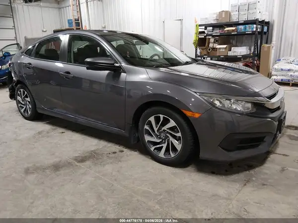 19XFC2F72HE008766 2017 HONDA CIVIC - Image 1