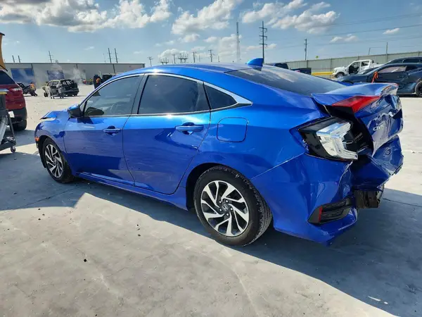 19XFC2F72HE015846 2017 HONDA CIVIC - Image 2