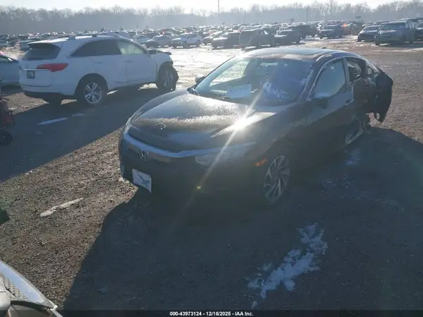 19XFC2F72HE024028 2017 HONDA CIVIC - Image 2