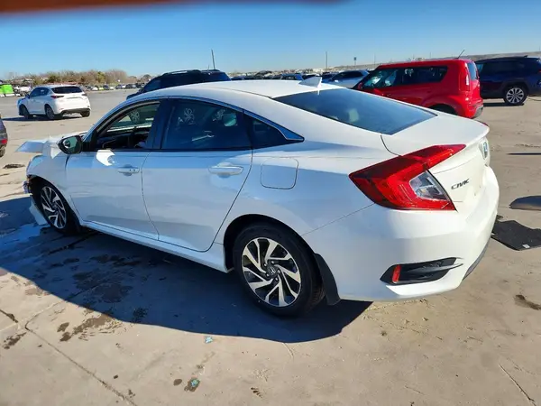 19XFC2F72HE030119 2017 HONDA CIVIC - Image 2