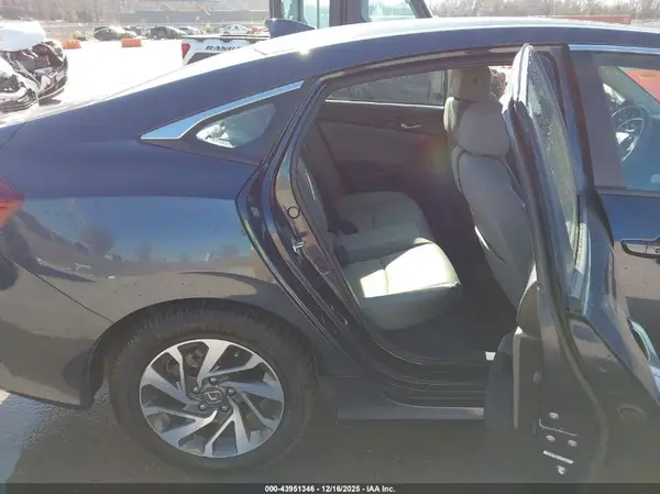 19XFC2F72HE032341 2017 HONDA CIVIC - Image 8