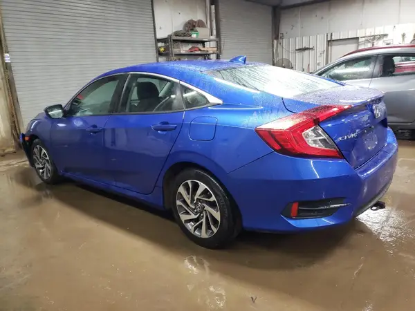 19XFC2F72HE039600 2017 HONDA CIVIC - Image 2