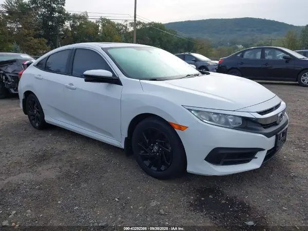 19XFC2F72HE049284 2017 HONDA CIVIC - Image 1