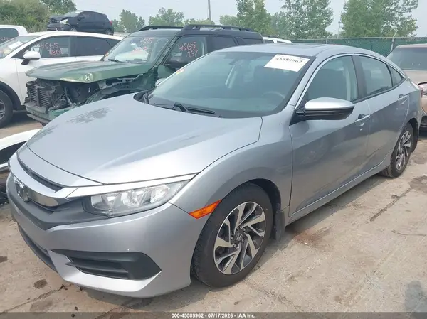 19XFC2F72HE055196 2017 HONDA CIVIC - Image 2
