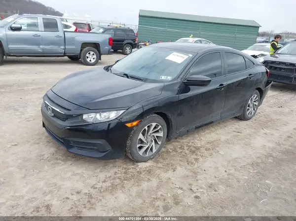 19XFC2F72HE067090 2017 HONDA CIVIC - Image 2