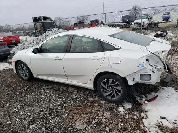 19XFC2F72HE067669 2017 HONDA CIVIC - Image 2