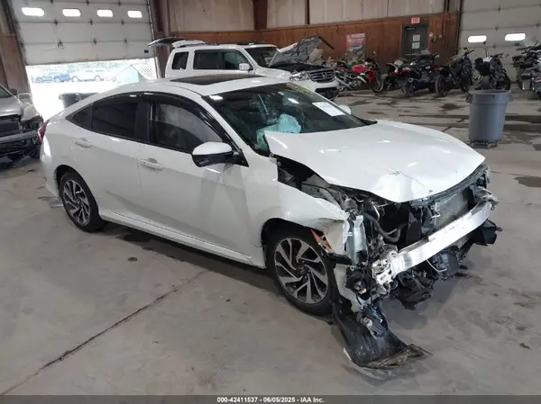 19XFC2F72HE214900 2017 HONDA CIVIC - Image 1