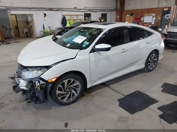 19XFC2F72HE214900 2017 HONDA CIVIC - Image 2
