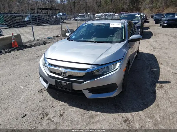 19XFC2F72HE216100 2017 HONDA CIVIC - Image 2
