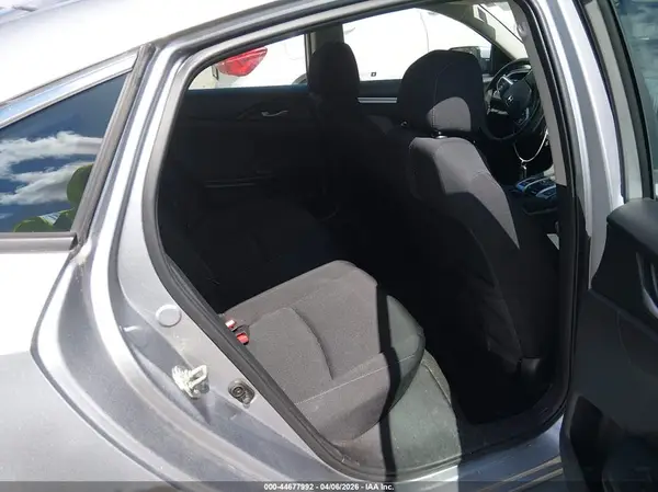 19XFC2F72HE216100 2017 HONDA CIVIC - Image 8