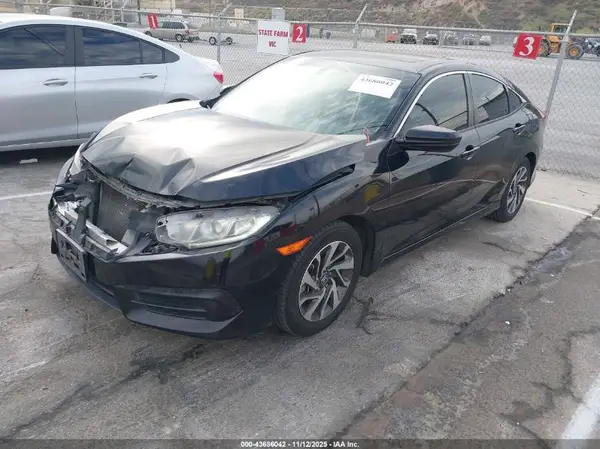 19XFC2F72HE230451 2017 HONDA CIVIC - Image 2