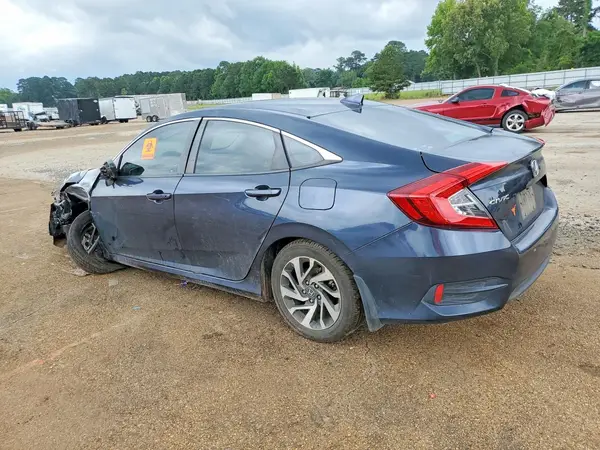 19XFC2F72JE011740 2018 HONDA CIVIC - Image 2