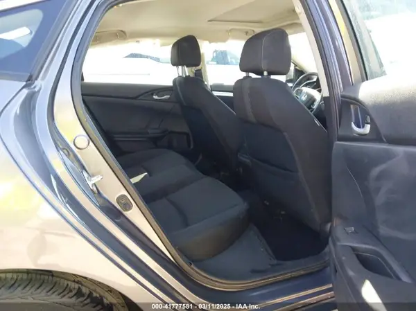 19XFC2F72JE018297 2018 HONDA CIVIC - Image 8