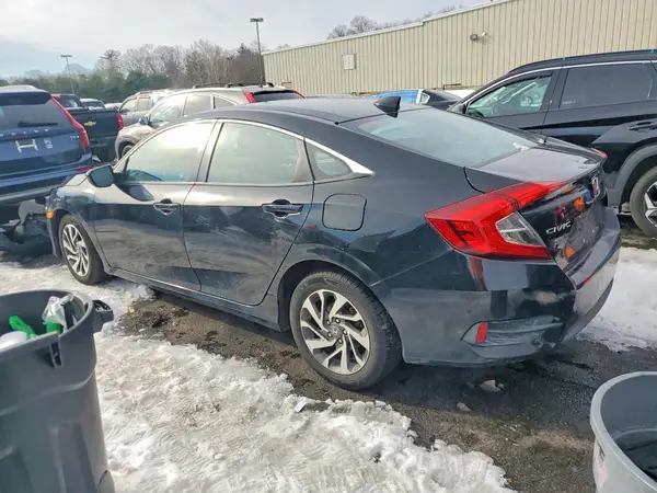 19XFC2F72JE021782 2018 HONDA CIVIC - Image 2