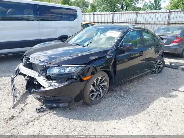 19XFC2F72JE023547 2018 HONDA CIVIC - Image 2