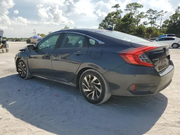 19XFC2F72JE029705 2018 HONDA CIVIC - Image 2