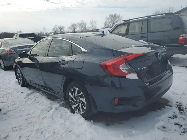 19XFC2F72JE031390 2018 HONDA CIVIC - Image 2