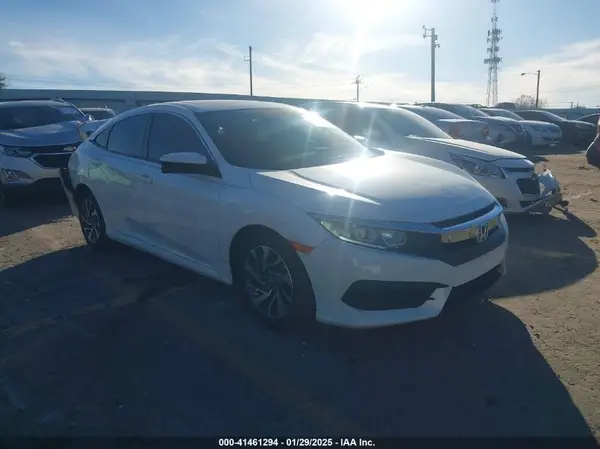 19XFC2F72JE035407 2018 HONDA CIVIC - Image 1
