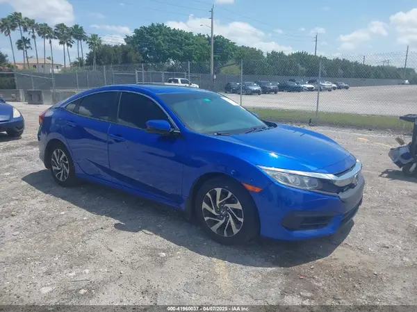 19XFC2F72JE036055 2018 HONDA CIVIC - Image 1