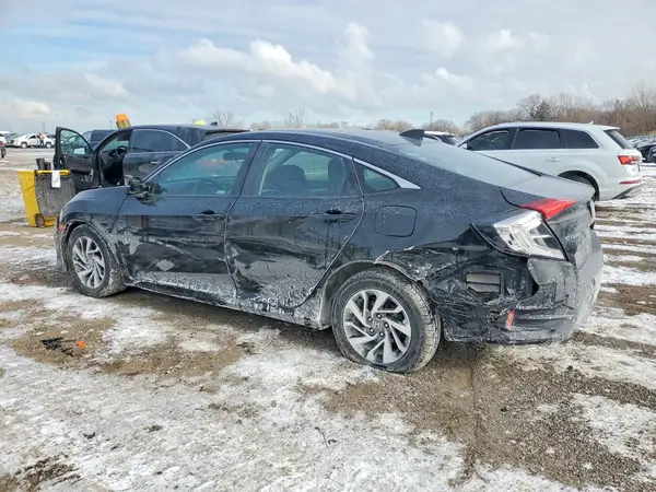 19XFC2F72JE038890 2018 HONDA CIVIC - Image 2