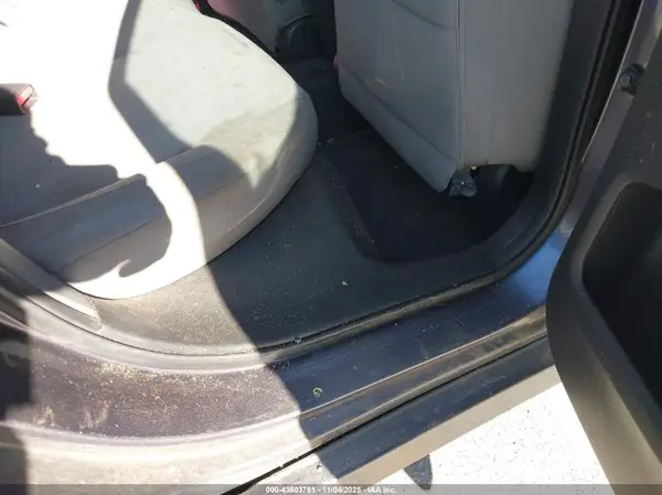 19XFC2F72JE040963 2018 HONDA CIVIC - Image 8