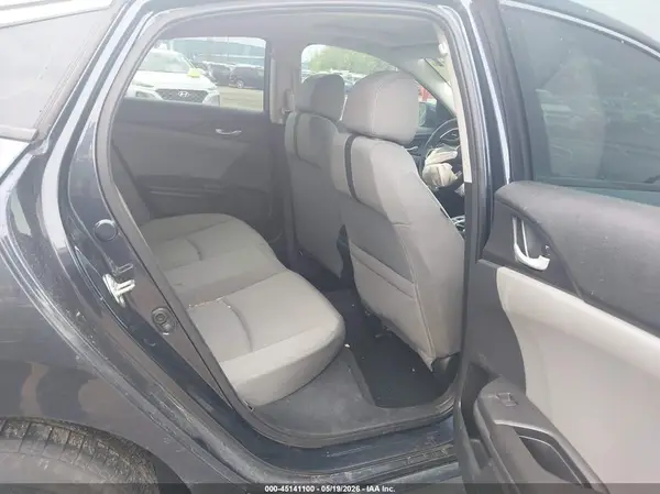 19XFC2F72JE040994 2018 HONDA CIVIC - Image 8