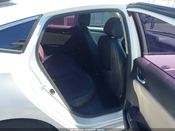 19XFC2F72JE208309 2018 HONDA CIVIC - Image 8