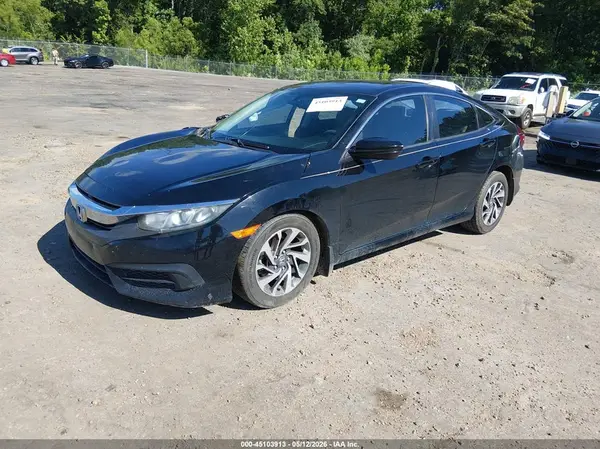 19XFC2F73GE010668 2016 HONDA CIVIC - Image 2